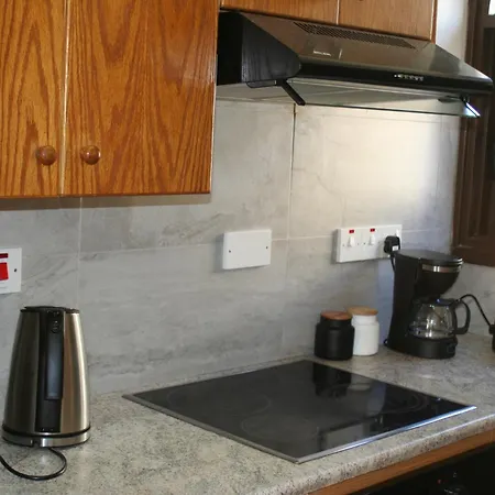 Larnaca Bay Maisonette *